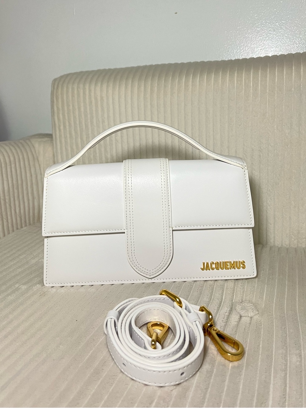 Jacquemus Le Grand Bambino - White